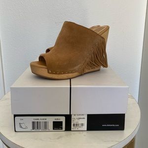 FESTIVAL ready! High heel wedges - size 6 - like new*****